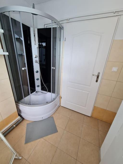 Fantastic Waw - Nw30 Room D Warsaw Exterior photo